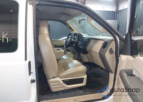 2008 Ford F-250 Fx4/Lariat/Xl/Xlt from USA, damaged, VIN 1FTSX21518EE05308